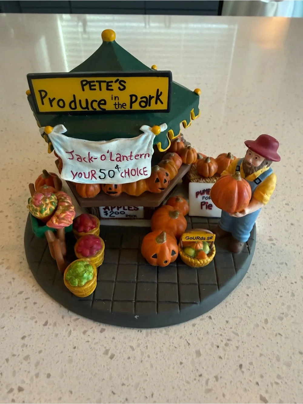 Department 56 detailed seasonal